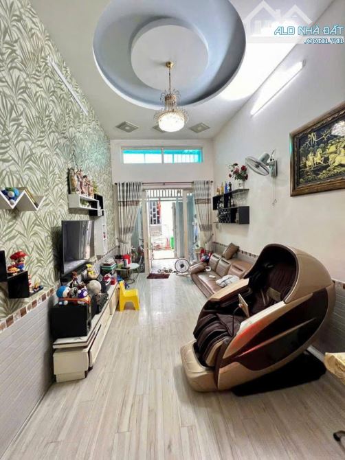 Bán nhà cạnh khu cityland , dt 120 m2 , giá 13 tỷ , HXH 7m  đường Nguyễn Văn Lượng - 1