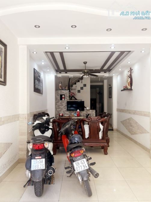 SIÊU PHẨM 5 TẦNG – MẶT TIỀN NGUYỄN BÁ TÒNG, TÂN BÌNH – 72M² - CHỈ 12.5 TỶ - 1