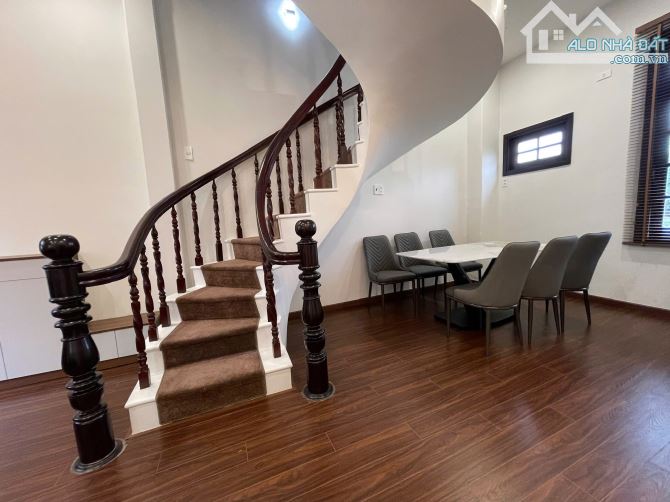 Bán nhà 3 tầng hẻm ô tô vcn phước hải ngang 6m - 1
