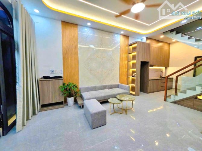 BÁN NHÀ ĐẸP SÁT AEO.N MA.LL TÂ.N PH.U - ĐƯỜNG XE TẢI - DTSD 70M2 - 1