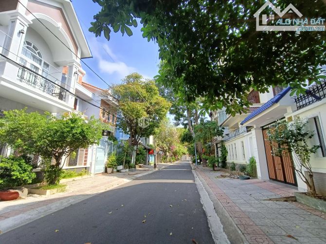 CHỦ CẦN TIỀN BÁN BIỆT THỰ ĐẸP CĂN GÓC 2 MẶT TIỀN KHU ĐẠI AN_PHƯỜNG 9_VŨNG TÀU_GIÁ 21 TỶ - 1