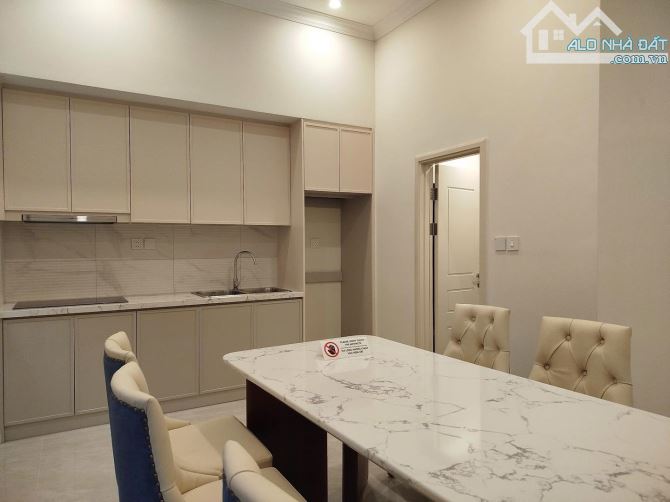 🏡 siêu hot nhà mặt phố Văn Quán Hà Đông - 146m2 - 5 tầng, 33 tỷ, vỉa hè rộng ô tô tránh - 1