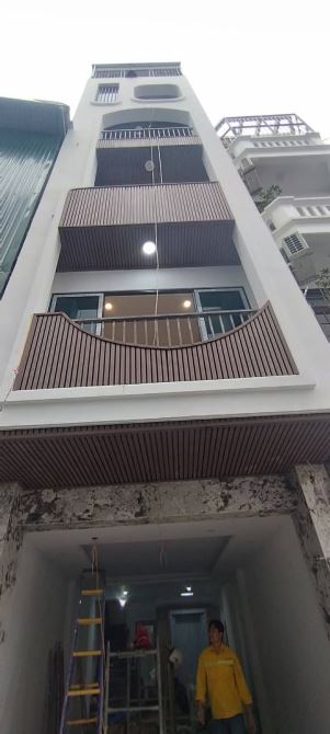 BÁN NHÀ NGUYỄN VĂN HUYÊN, CẦU GIẤY,  Ô TÔ, THANG MÁY, DT 45M, 7 TẦNG, MT4M GIÁ NHỈNH 19 TỶ - 1