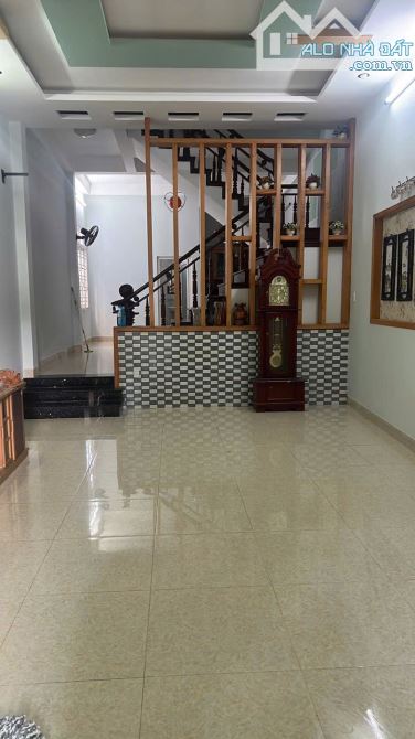 Chỉ 5,5tỷ sở hữu ngay và thương lượng mạnh Nhà 1mê mặt tiền KD nguyễn trãi P.thành công - 1