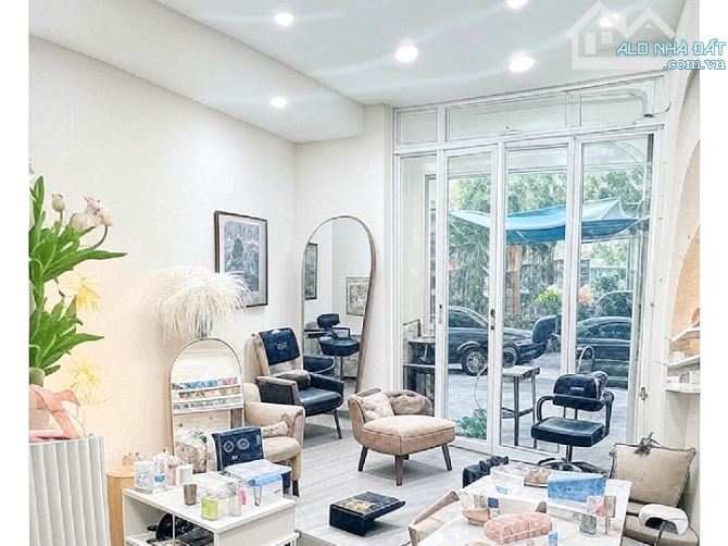 Cho thuê nhà hẻm xe tải Sư Vạn Hạnh, Quận 10 - 1