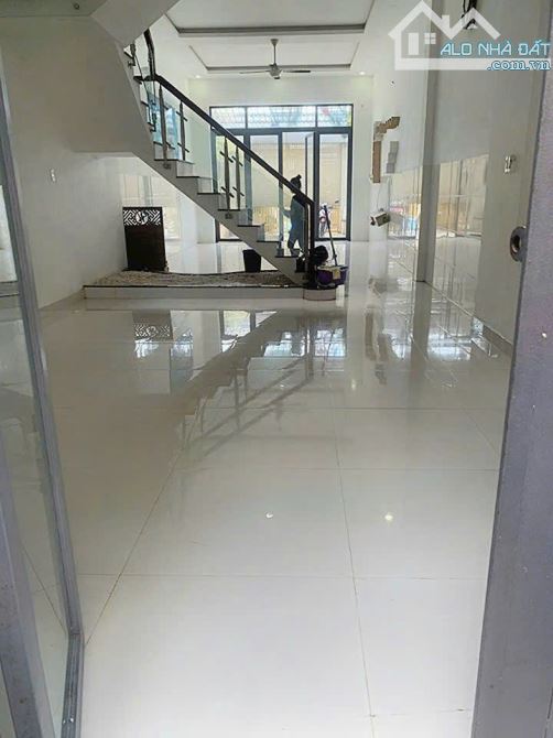 Cần bán gấp nhà hxh Bùi Văn Ngữ, dt 5x24m. Giá chỉ 7.2 tỷ - 1