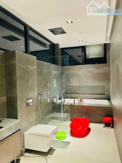 Siêu phẩm ! Bán tòa nhà CHDV Dương Quảng Hàm - 12x25m, hầm 6 tầng. HĐT 270tr. Giá 41 tỷ TL - 1