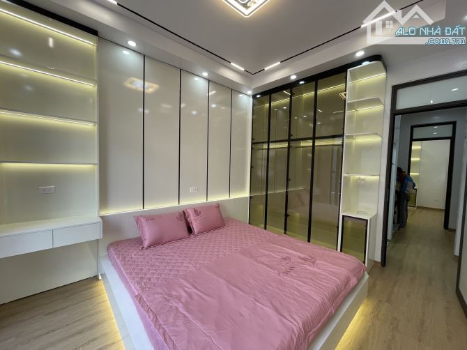 Bán Nhà Đại Cát - Tặng Full Nội Thất - Ô Tô -Công Viên -Tuyệt Đối Đáng Sống - 45m2 - 6.xTỷ - 1