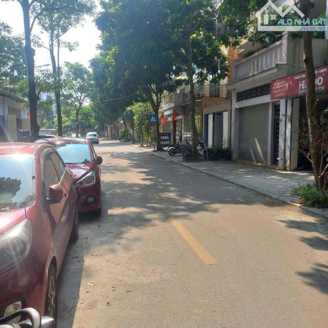BÁN BIỆT THỰ LIỀN KỀ VĂN PHÚ, PHÂN LÔ Ô TÔ, KINH DOANH MỌI MẶT HÀNG, DT: 100M2, GIÁ 25 TỶ - 1