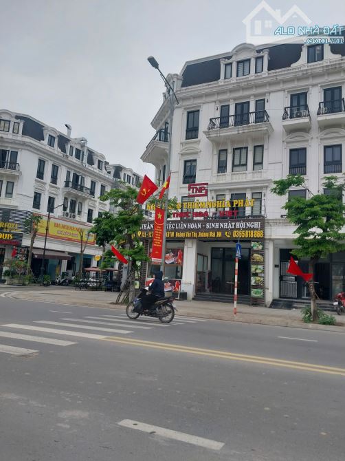 Bán KBT LOUIS CITY Hoàng Mai giá đầu tư DT 73m2 5T Mặt Đường rộng - KD đỉnh, giá chỉ 29 tỷ - 1