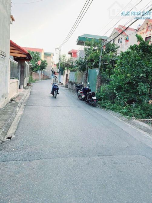Bán đất TT Kim Sơn -Nở hậu - Thông số vàng - Ngõ 2 ô tô tránh  - Mặt tiền kinh doanh đỉnh - 1