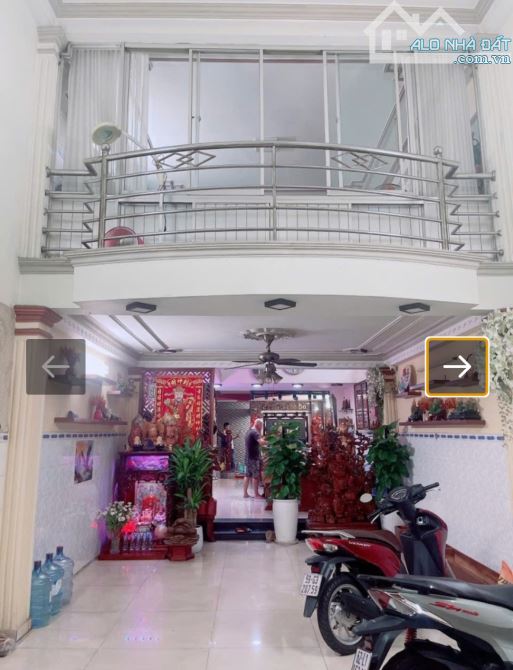 Nhà đẹp mặt tiền Nguyễn Sơn Tân Phú 90 m2 (4,5×20) 5 tầng- một đời chủ - Giá giảm 1 tỷ mời - 1