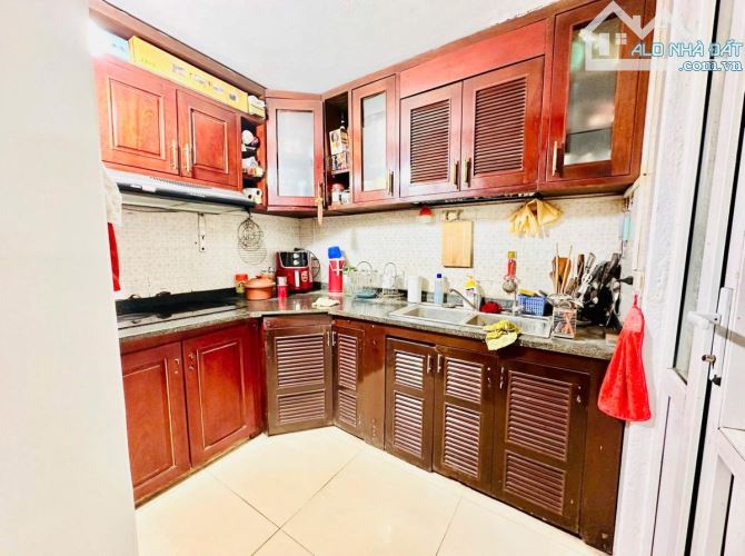 Bán nhà Liễu Giai ô tô vào nhà 5 tầng 50m2, MT 5m giá nhỉnh 17 tỷ - 1