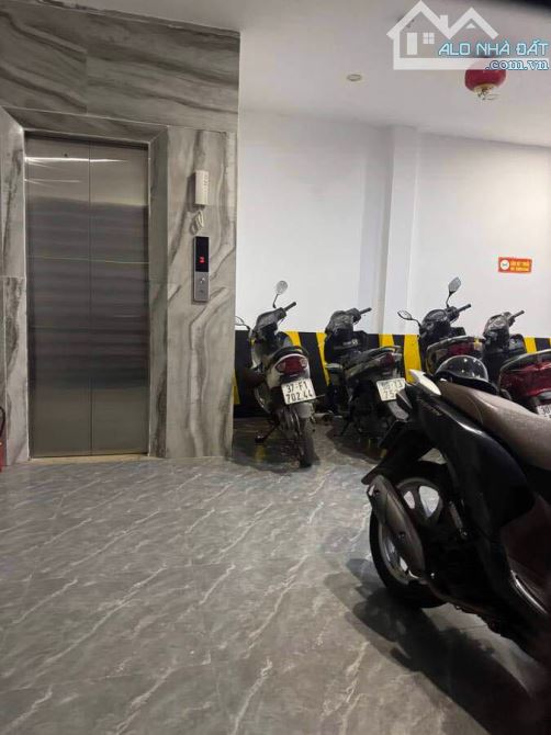 Bán toà CCMN 40m2, 6T, 10 phòng khép kín phố Nguyễn Lương Bằng, Đống Đa - 1