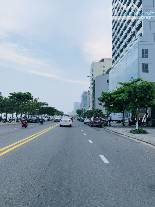 BÁN ĐẤT MẶT TIỀN PHẠM VĂN  GẦN BIỂN MÂN THÁI - 210M2, NGANG 12M - GIÁ 14.6 TỶ - 1