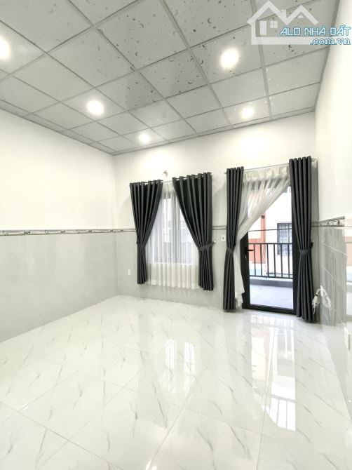 Bán nhà giá rẻ HXH vào nhà Huỳnh Tấn Phát, Nhà Bè chỉ 4 tỷ 980, DT 70m2 trệt lầu BTCT - 1