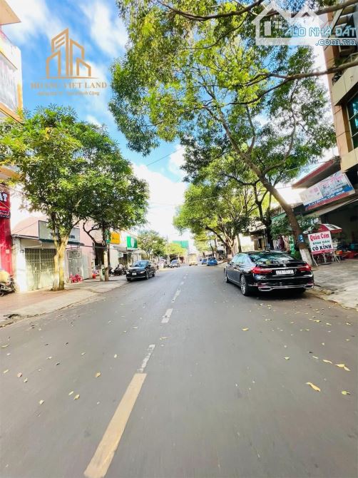 Bán đất mặt tiền đường Lê Hồng Phong - 1