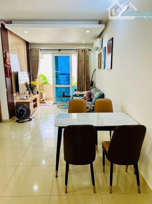 BÁN GẤP CC SAIGONLAND NGAY HÀNG XANH, CĂN GÓC 3PN FULL NT, CÓ SỔ CHỈ 4.4 TỶ - 1