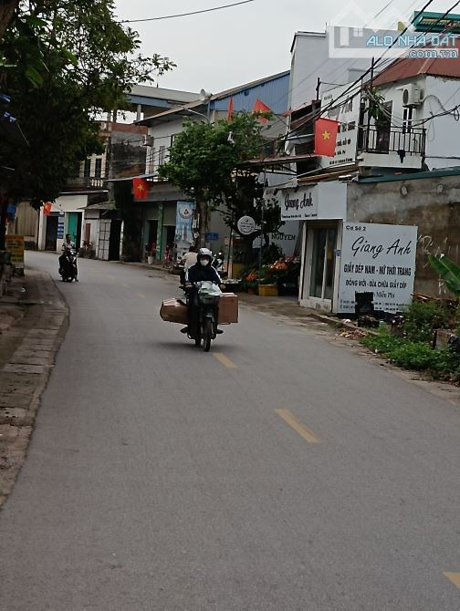Bán Đất -Xã Hiền Ninh (Sóc-Sơn)-Trục Chính Kinh Doanh - 99 M2-3,5Tỷ - 1