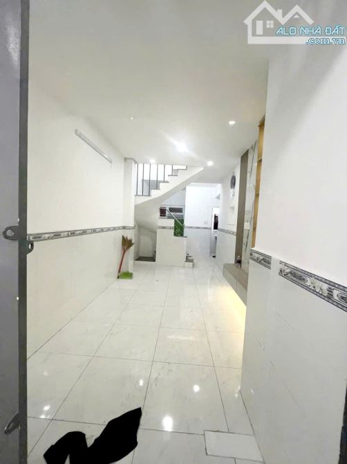 Nhà thuê Gò Vấp mới tinh💥Hẻm xe hơi Nguyễn Văn Lượng💥Phường 16 giá 9 triệu - 1