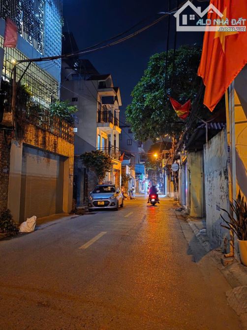 BÁN NHÀ - NGỌC THỤY - MẶT PHỐ - KINH DOANH - OTO - VIEW SÔNG - 17TY5 - 1