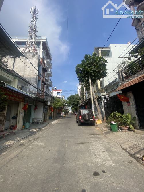 Y10💥MẶT TIỀN NGAY KÊNH NƯỚC ĐEN GIÁP TÂN PHÚ - 48M2  - Giá 5,3 TỶ - 1