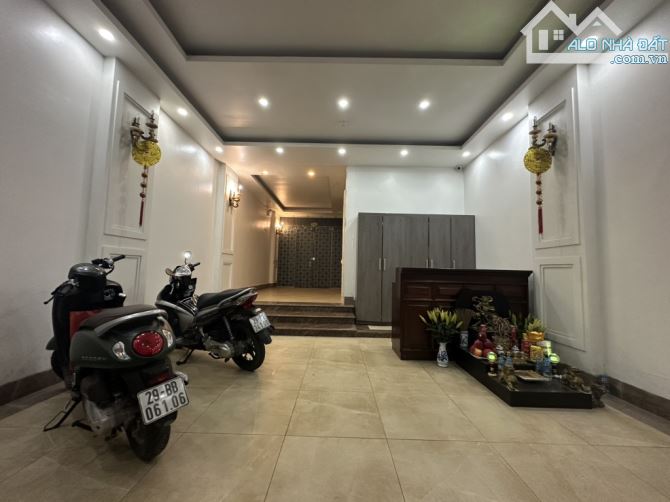 HÀNG SIÊU VIP LIỄU GIAI BA ĐÌNH 💥 VỊ TRÍ ĐẤT VÀNG CỰC HIẾM NHÀ BÁN. - 1