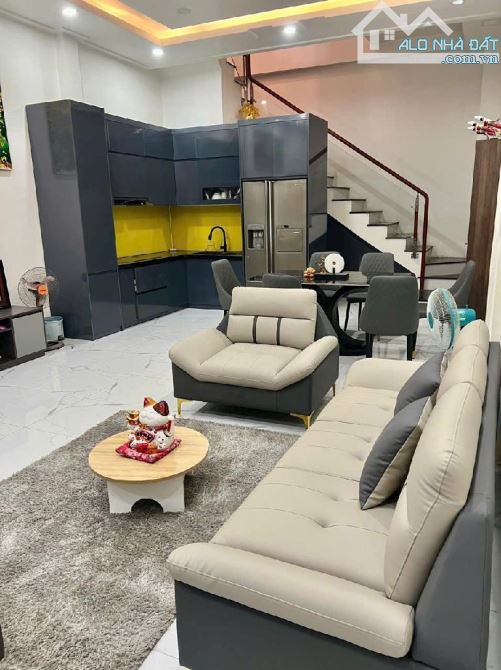 BÁN NHÀ HXH -TRẦN THÁNH TÔNG - TÂN BÌNH - 60M2 - 2 TẦNG - NGANG 5M - NHỈNH 6 TỶ - 1