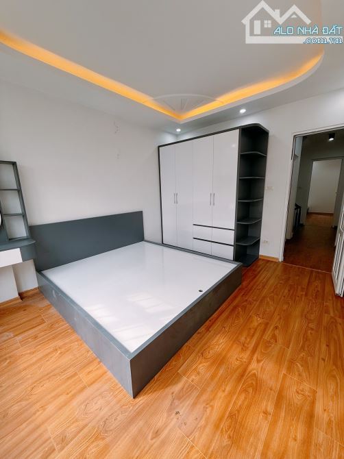 Bán nhà phố Mai Động, Hoàng Mai 43m, 4 tầng. Giá: 8.5 tỷ - 1