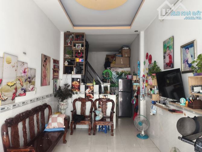 Bán nhà HXH, gần Tỉnh Lộ 10, Bình Tân, 27m² - 3x9 - 2 tầng, chỉ hơn 3 tỷ - 1