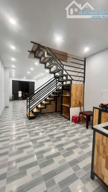8,5 triệu 4x14m Sân để xe✅Nhà thuê Gò Vấp 2PN Hẻm xe hơi Thống Nhất✅P10 - 1
