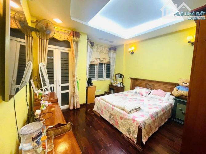 HÓNG!! Bán nhà đẹp ở ngay, gần ô tô , gần phố full nội thất Mễ Trì Thượng , Nam Từ Liêm HN - 1