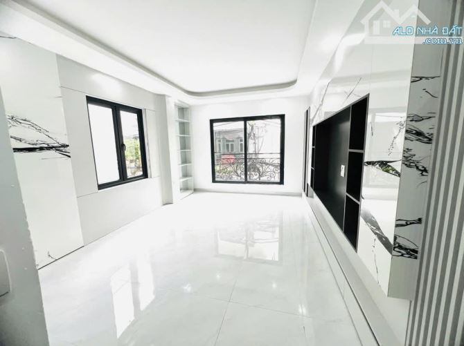 Bán nhà 5 tầng mới xây phố Trần Hòa, ô tô tránh, kinh doanh, chỉ 10.85 tỷ. - 1