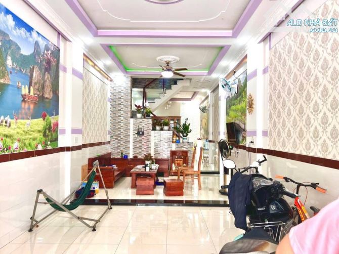 Bán Nhà 2 Lầu Trung Tâm Y Tế Dĩ An , Gần chợ Dĩ An 1 - 1
