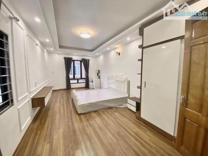 🌟 NHÀ ĐẸP ĐỘC NHẤT XUÂN ĐỈNH – 35M² – 5 TẦNG – MẶT TIỀN KHỦNG 5.5M – CÁCH PHỐ VÀI BƯỚC - 1