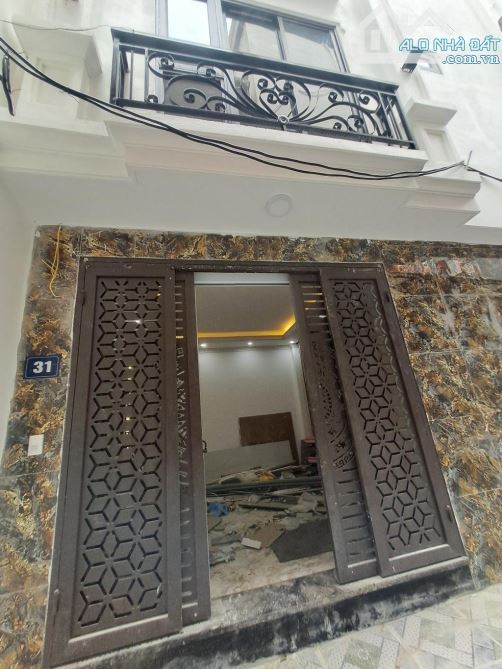 Bán nhà Láng Hạ. Xây mới 30m2/5 tầng giá nhỉnh 7 tỷ - 1