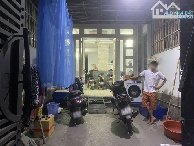 Bán nhà ~100m2 HXH gần ngã ba Nguyễn Xiển, cách Vinhomes Grand Park chi 1p - 1