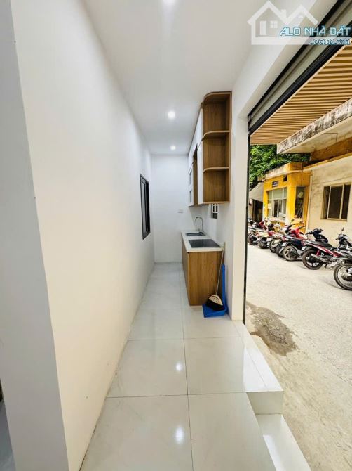 Khu đông sinh viên nhất Cầu Giấy - Tập thể tầng 1 siêu hiếm - Căn hộ 2 ngủ - 1