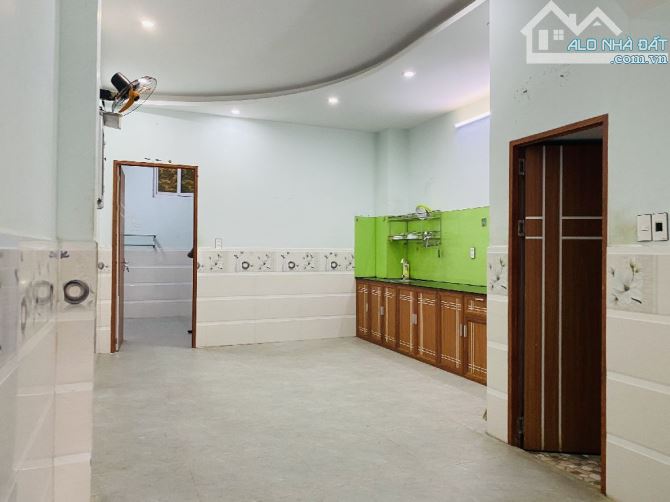 Bán nhà mặt phố Đinh Công Tráng,60m2, 5tỷ900tr, Hải Châu trung tâm Đà Nẵng - 1
