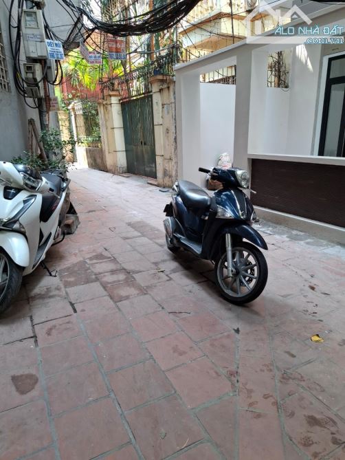 (M115) Bán nhà 3 Tầng –  Chỉ 12.5 TỶ – Gần tiện ích vài bước ra phố - 1