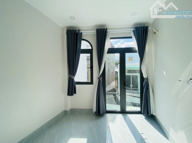QUẬN 6 - SIÊU PHẨM NGAY CHỢ PHÚ LÂM – NHÀ 3 TẦNG ĐẸP LUNG LINH – CHỈ 4.999 TỶ - FULL NỘI T - 1