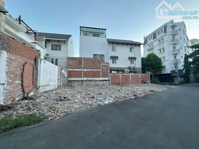 Bán nhà mặt tiền đường Nguyễn Văn Hưởng, Thảo Điền, Quận 2. Diện tích 5x22m, giá chỉ 38 - 1
