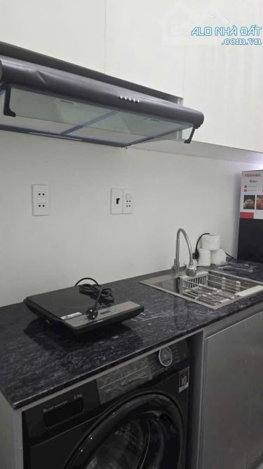 Bán 6 CHDV thu nhập 40tr/tháng ngay gần CĐ Vinatex , Linh Đông Thủ Đức. Gía 10,2 tỷ - 1