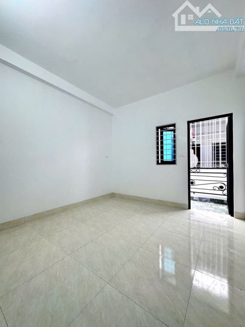 NHÀ MỚI KOONG XUÂN ĐỈNH – 30M² – 5 TẦNG – NGÕ THÔNG – GẦN Ô TÔ – SỔ HOA HẬU – GIÁ 7.4 TỶ - 1