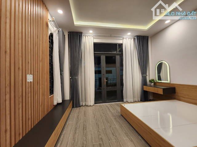 BÁN NHÀ MỚI 100% - QUẬN 6 - NGAY CHỢ PHÚ LÂM - BÀ HOM - 2 TẦNG - 54M2 - 6.X TỶ - 1