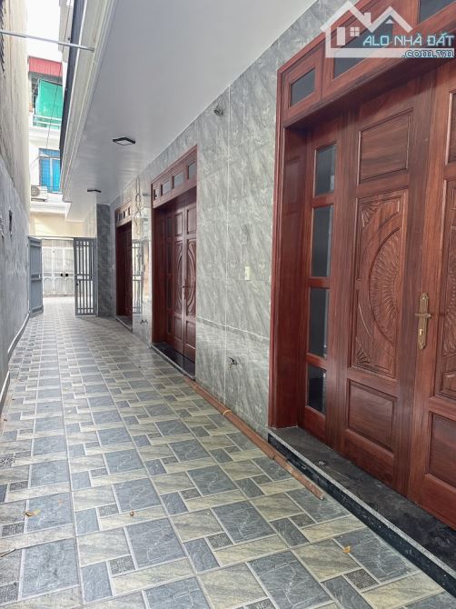 👉👉 BÁN NHÀ NGÕ 190 THANH AM - THOÁNG MÁT - AN NINH TỐT - 30M2 - NHỈNH HƠN 5 TỶ 💥💥💥 - 1