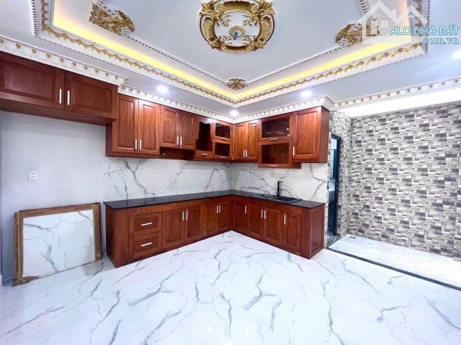 Nhà mới, HXH, 70m2. Ngay Phạm Văn Đồng. Thủ Đức. - 1