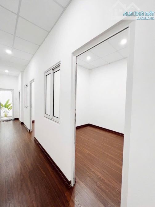 BÁN NHÀ CHỈ 2,9 TỶ TẠI XUÂN THIỀU 9 SÁT BIỂN LIÊN CHIỂU - 1