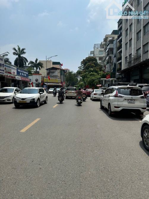 Bán nhà dân xây Phương Mai- DT KHỦNG 123m Trung tâm Đống Đa- Gara Ô Tô qua nhà 27,5 tỷ - 1