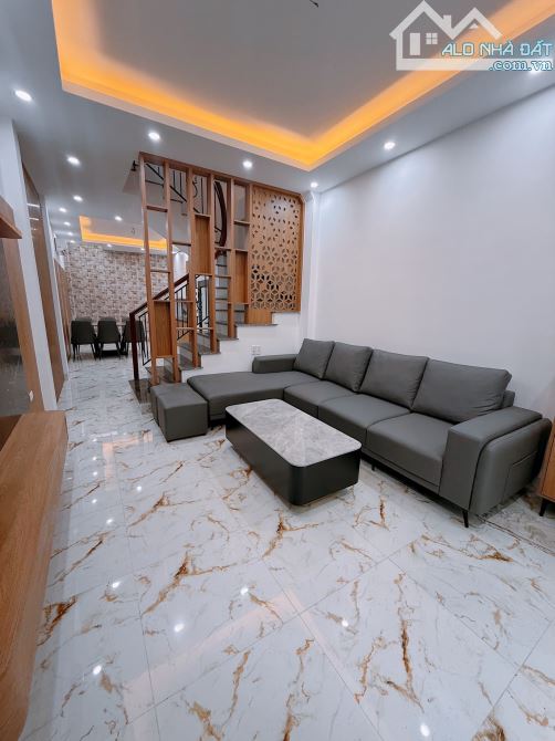 Bán nhà đẹp Đại Cát - Bắc Từ Liêm, ô tô vào nhà, 4 thoáng, tiện ích - tặng full nội thất - 1
